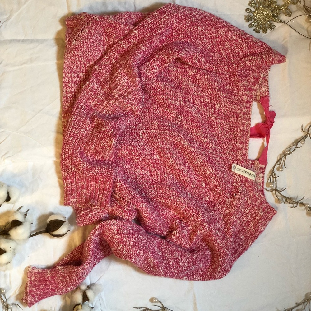 Pink semi cropped sweater